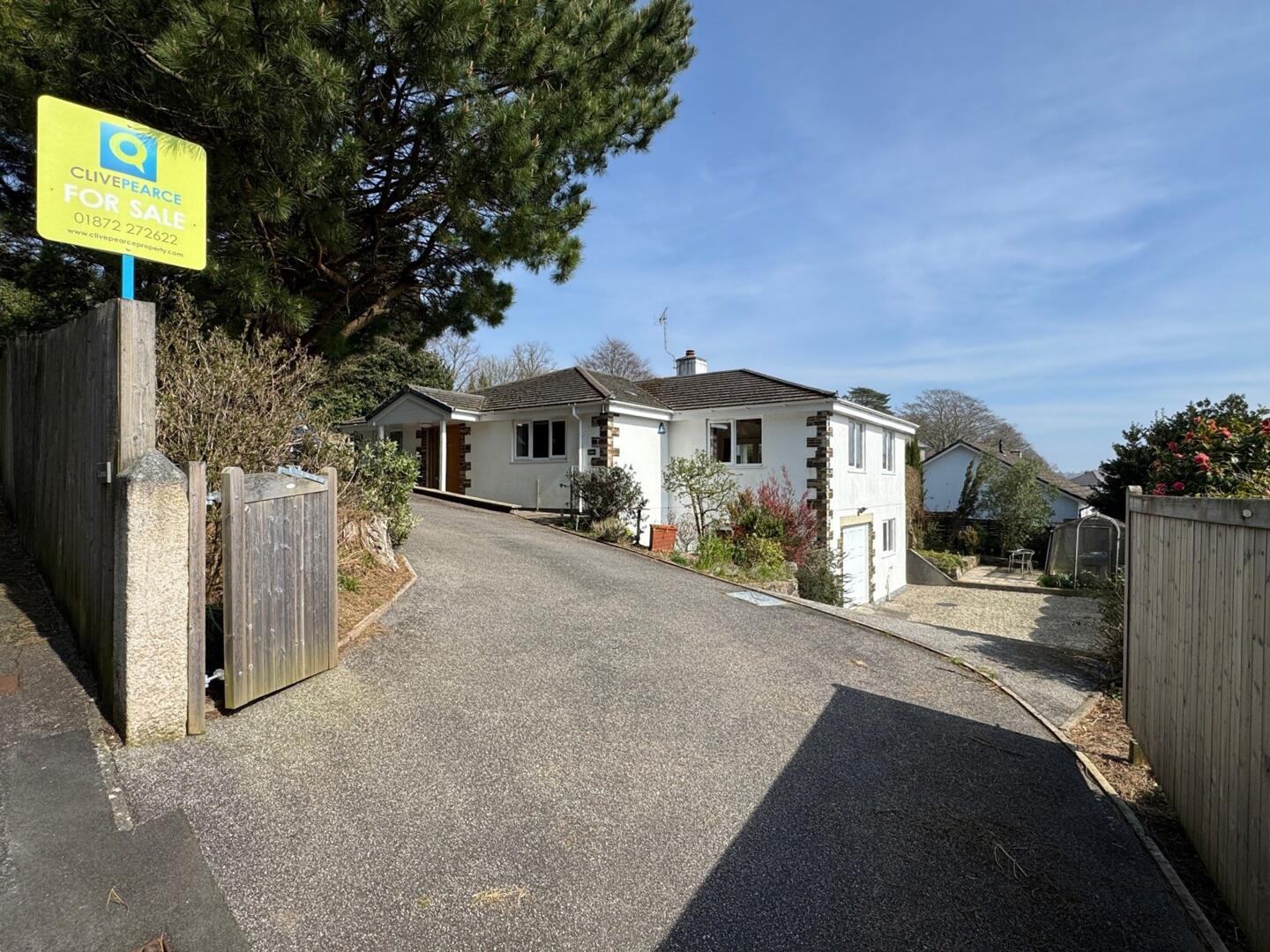 Comprigney Hill, Truro